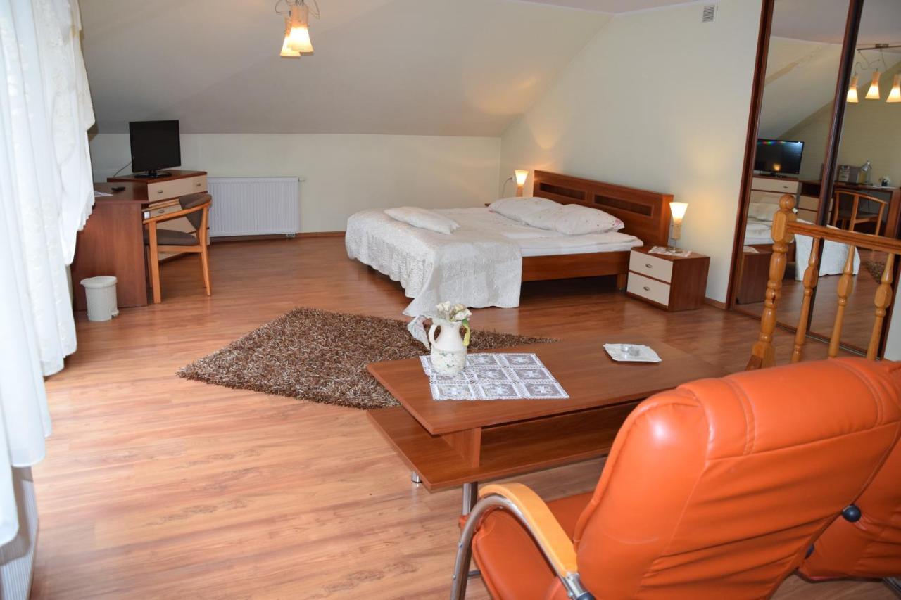 Inter-Bar-Motel Nowe Marzy Εξωτερικό φωτογραφία