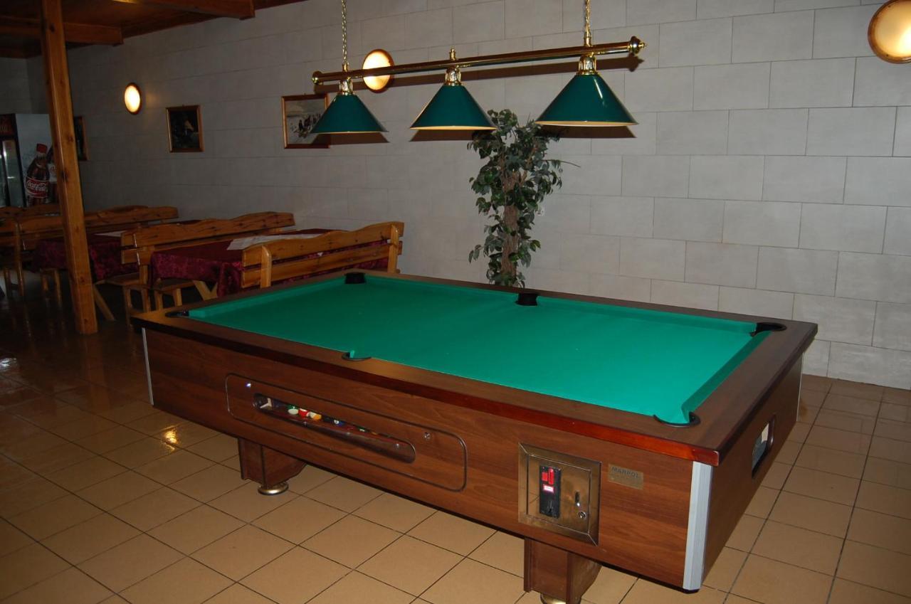 Inter-Bar-Motel Nowe Marzy Εξωτερικό φωτογραφία